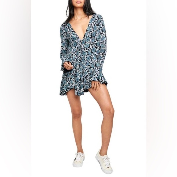 Free People Dresses & Skirts - FREE PEOPLE Olivia Ruffled Boho Tunic Mini Long Sleeve Floral Printed Dress